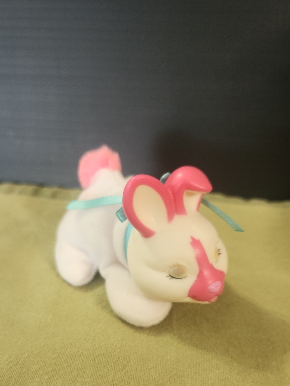 Vtg '93 Hasbro Bunny
